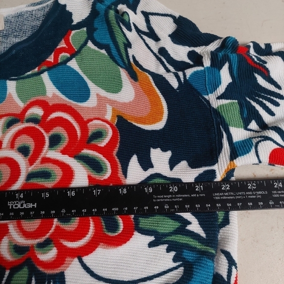 Chico's Multi ColorTop Tunic Floral Size 2 Thermal Waffle Knit 3/4 Sleeves‎ - Picture 5 of 9